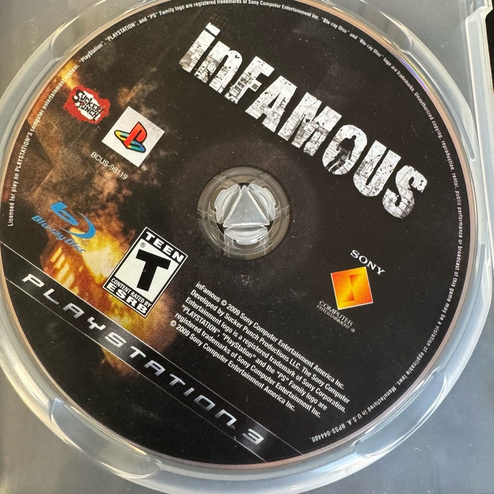 PS3 Infamous Video Game - Picture 4 of 6